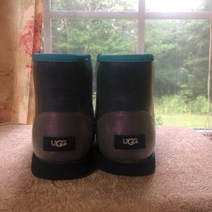 UGG® Classic Clear Mini II Boot Size 5